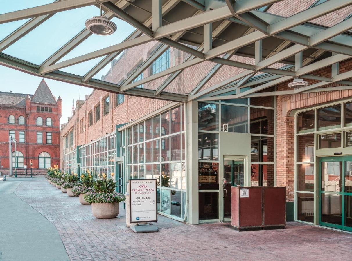 Crowne Plaza Indianapolis-Dwtn-Union Stn, An Ihg Hotel Exterior photo