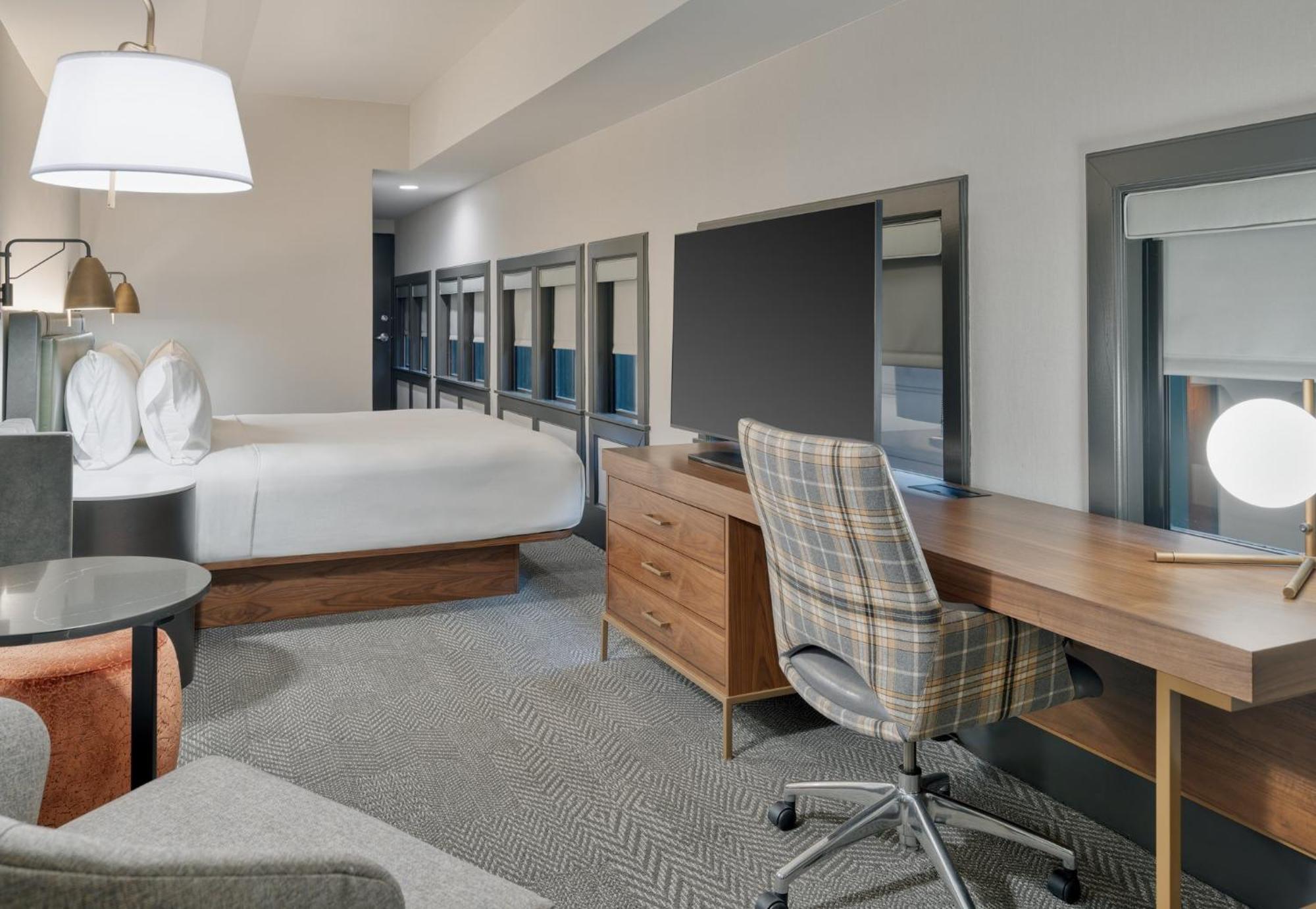 Crowne Plaza Indianapolis-Dwtn-Union Stn By Ihg Hotel Exterior photo